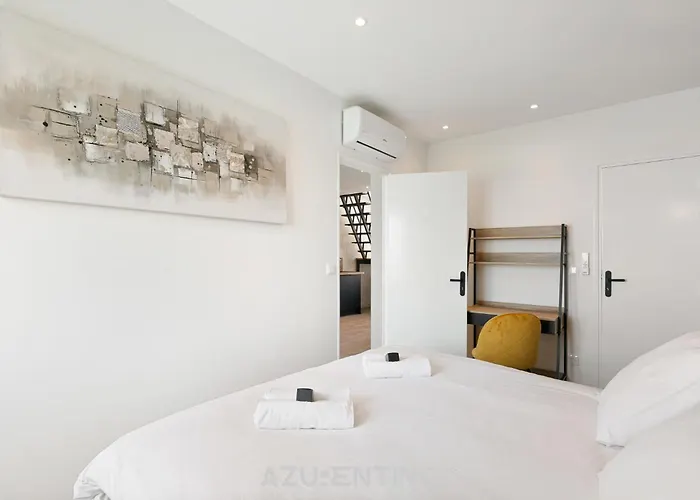 Appartamento Azurenting - Vue Sur Le Port - Roof 3 *